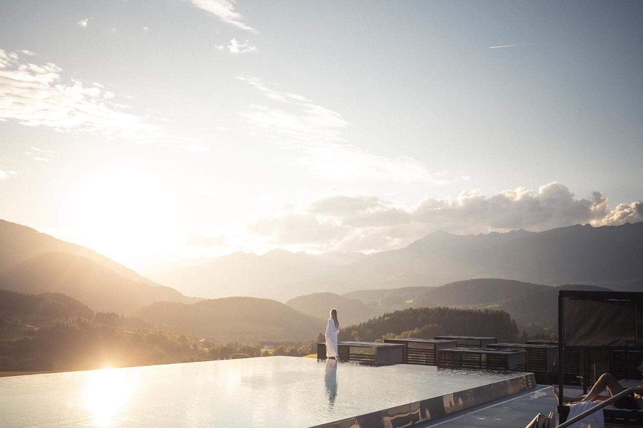 Hotel Winkler Sport & Spa Resort San Lorenzo di Sebato Luaran gambar