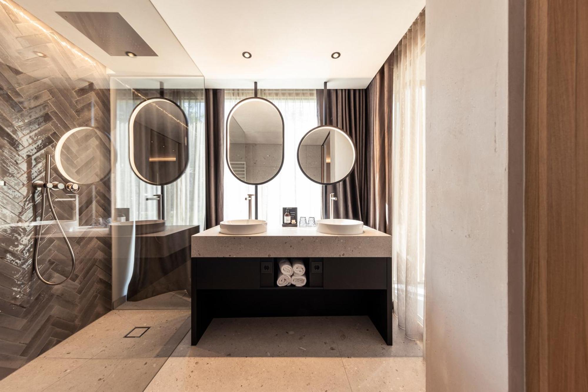 Hotel Winkler Sport & Spa Resort San Lorenzo di Sebato Luaran gambar