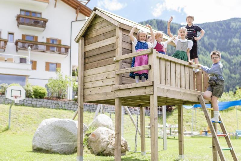 Hotel Winkler Sport & Spa Resort San Lorenzo di Sebato Luaran gambar